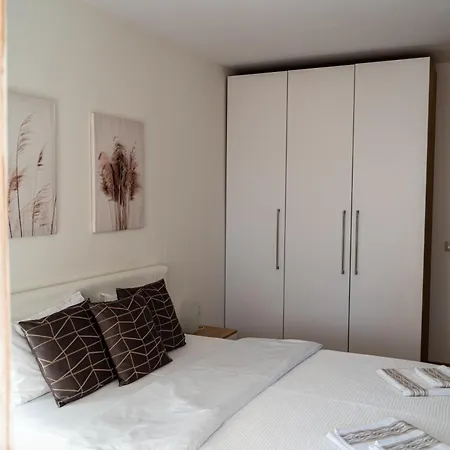 Maryland Incl Private Garage *