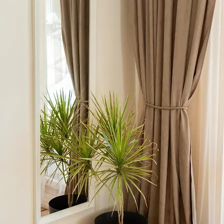 Maryland Incl Private Garage Sofia